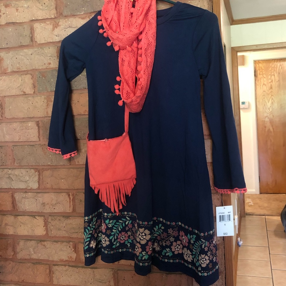 Girls size 6 navy and coral dress
